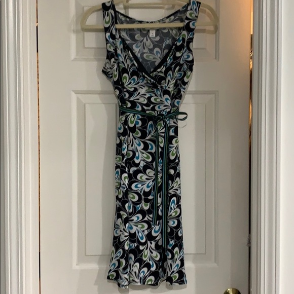 “Anne Taylor Loft” Dress - Picture 2 of 8